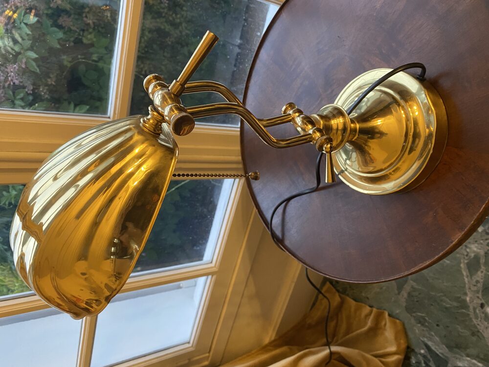 Lampe de bureau en laiton doré, style banquier